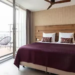 Bizstay Walden *