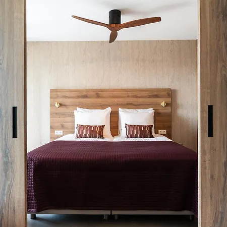 Bizstay Walden Apartment *