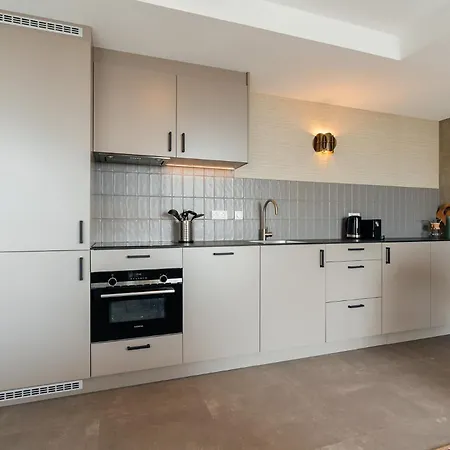 Bizstay Walden Apartment