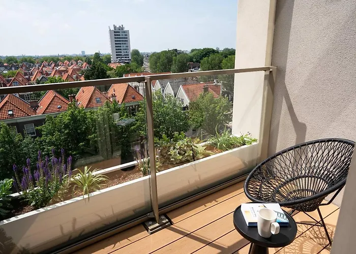 Апартаменты Bizstay Walden